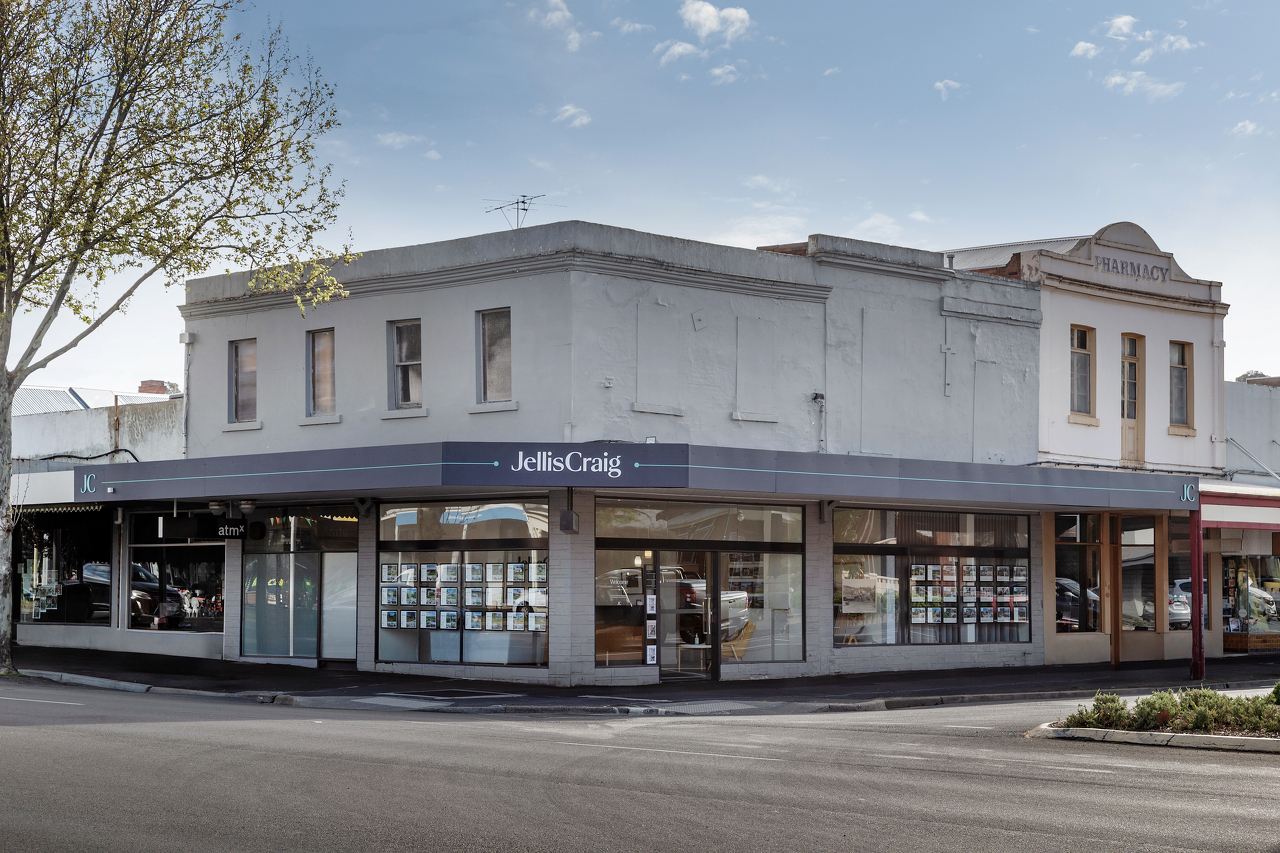 Jellis Craig Castlemaine image