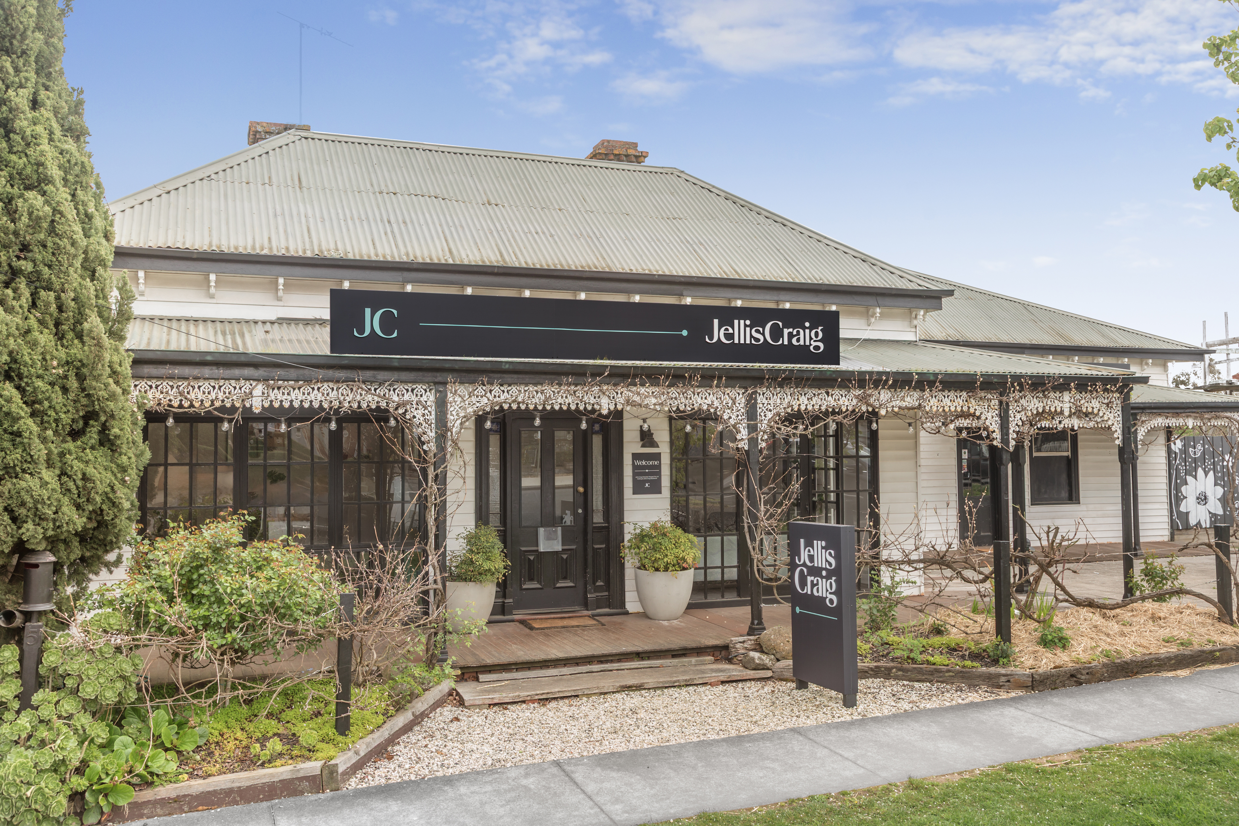 Jellis Craig Daylesford image