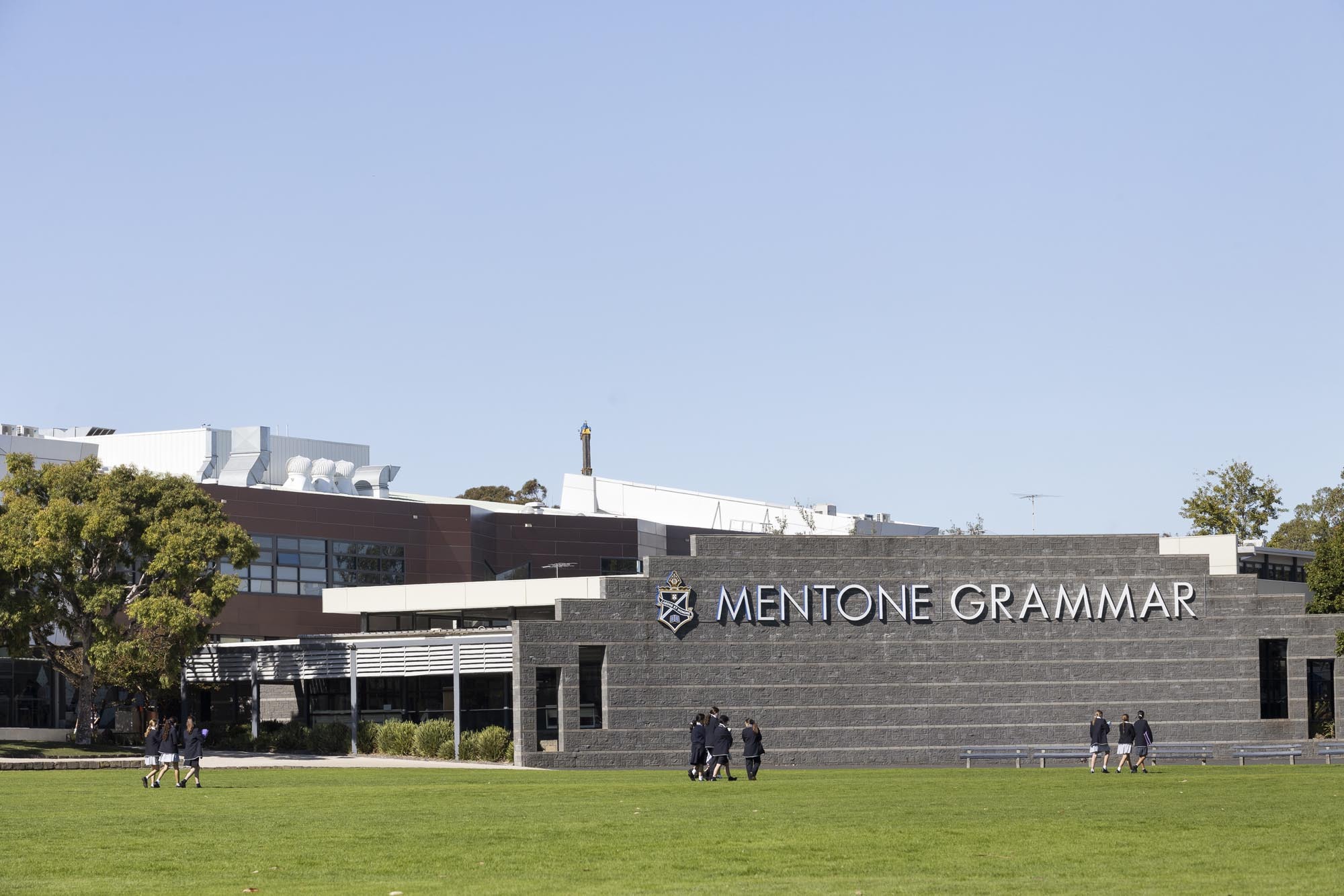 MENTONE LIFESTYLES 48